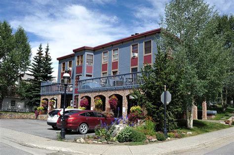 Here at, rocky mountain resorts, we offer a wide variety of estes park cabin rentals to suit any vacation. Rocky Mountain Cabin | Family Getaway in Colorado ...
