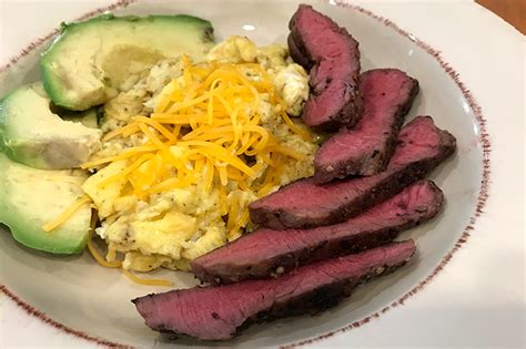 Ariane resnick is a special diet chef, certified nutritionist, and bestselling author who takes great joy in shattering the imag. Keto Venison Brunch Bowl Recipe
