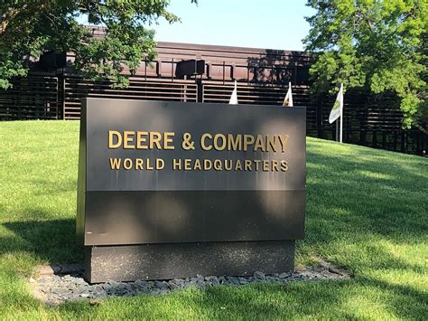 John Deere World Headquarters Moline 2023 What To Know Before You Go