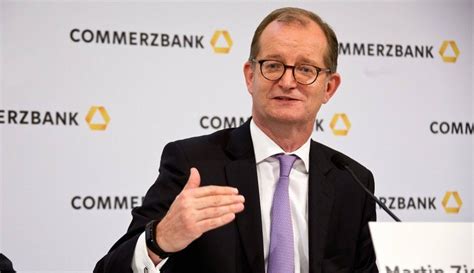 Deutsche bank in merseburg » einblenden / ausblenden. Die Commerzbank gibt ihr ETF-Geschäft auf