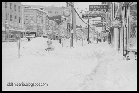 Old Time Erie State Street Snowstorm Thanksgiving 1956