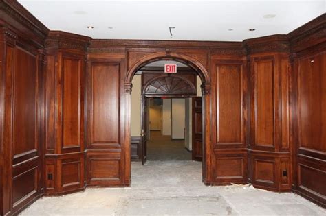 Two tones of a wooden wall and ceiling find balance between the rough and the crafted, with a wooden wall with natural lines. Paneling........ugh | Wood panel walls, Wood paneling ...