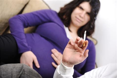 Half Of Pregnant Women Are Passive Smokers Due To Their Partners