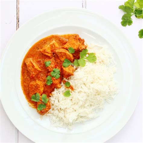 It has a creamy, lightly spiced tomato sauce and juicy chunks of chicken. Jamie Oliver Butter Chicken Recipe : Jamie Oliver S Indian Butter Chicken / Check out maunika ...