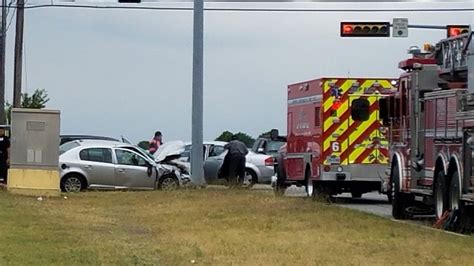 Killeen Two Vehicle Crash Sends One To Local Hospital