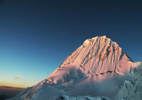 Das Sind Die 15 Schönsten Berge Der Welt Rauf Und Davon