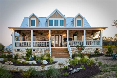 Nestled near gruene on the south side of canyon lake, we are conveniently located near several of the area's finest. Model Home Park Gallery | Texas Casual Cottages (With ...