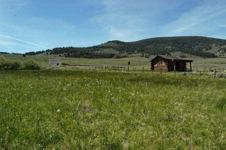 The campground provides vault toilets and a handpump for water. HORSE PRAIRIE CABIN, MT Campground Reservation, Info ...