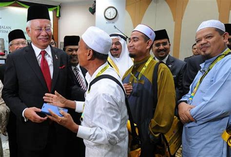 It's home to the lembaga tabung haji (luth). Jangan lupa doakan Malaysia, pesan PM Najib kepada bakal ...