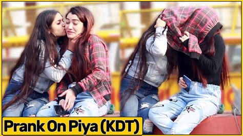 Mai Lesbian Hu Prank With Piya Kudiyon Da Tashan The Prank Express Youtube