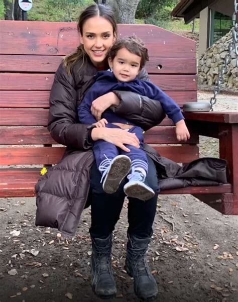 Actress Jessica Alba Shares Images With Her Son Hayes Alba Warren My