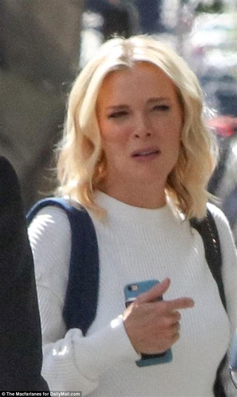 Megyn Kelly Seen Looking Distraught Before Nbc Premiere Daily Mail Online
