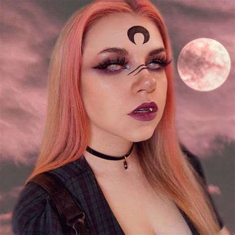 23 Vampire Makeup Ideas For Halloween 2020 Stayglam 2022
