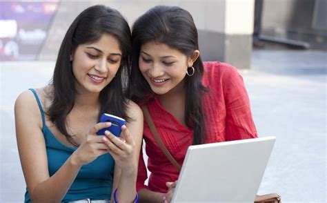 Active Internet Users In India Likely To Reach 900 Mn By 2025 Says