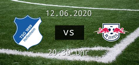 Hoffenheims chris richards (r.) versucht leipzigs emil forsberg zu stoppenfoto: TSG 1899 Hoffenheim empfängt den RB Leipzig | fussball-news.de