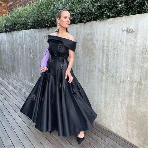 Sarah Paulson Stuns In Prada At The 2021 Golden Globe Awards Gowns Sarah Paulson Golden