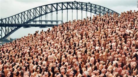 Artist Spencer Tunick Is Looking For Volunteers For A Mass Nude Photo Shoot In Sydney JanPost