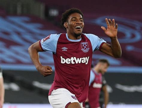 Oladapo Afolayan Joins Bolton Wanderers On Loan From West Ham Until The End Of Season