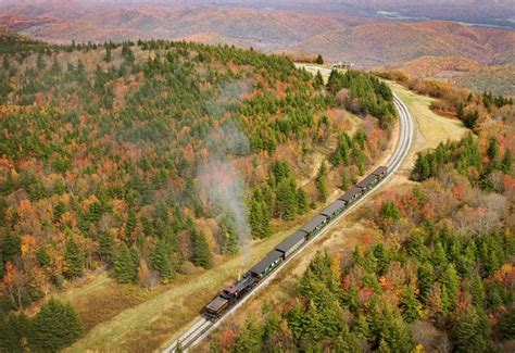 This Is The Best Train Ride To See Fall Foliage In West Virginia