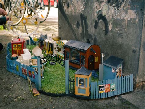 The free anonymouse.org service is ad. Swedish Artist AnonyMouse Creates a Record Store For Mice ...