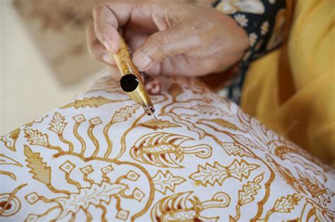 Motif Batik Yang Paling Terkenal Dan Terindah Di Indonesia