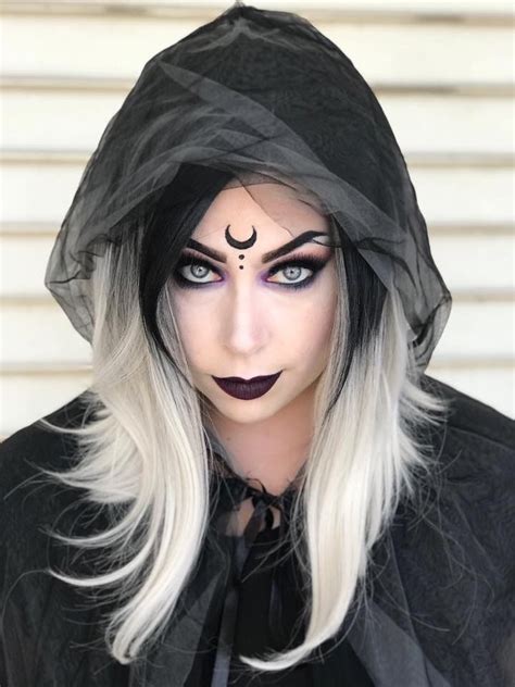 Dark Sorceress Makeup Halloween Makeup