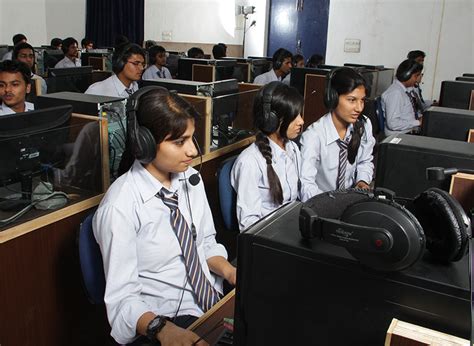 University of wollongong top 3 universities by subject 2. Best Computer Science Engineering Colleges in India