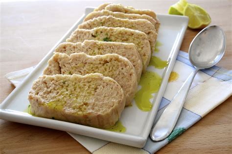 Check spelling or type a new query. Polpettone di tonno e patate - Mastercheffa | Ricetta ...