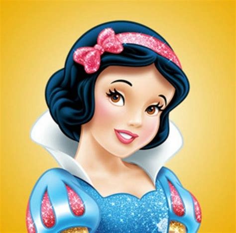 Pin By Crisdey On Princesas De Disney Disney Princess Snow White