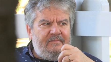 Πατέρας έγινε ο δημοφιλής ηθοποιός βασίλης χαλακατεβάκης και μαζί με τη σύζυγό του δέσποινα μαραγκουδάκη ζουν τις ωραιότερες στιγμές της ζωής τους. Ο Βασίλης Χαλακατεβάκης ξαφνιάζει για τον πιο επεισοδιακό ...