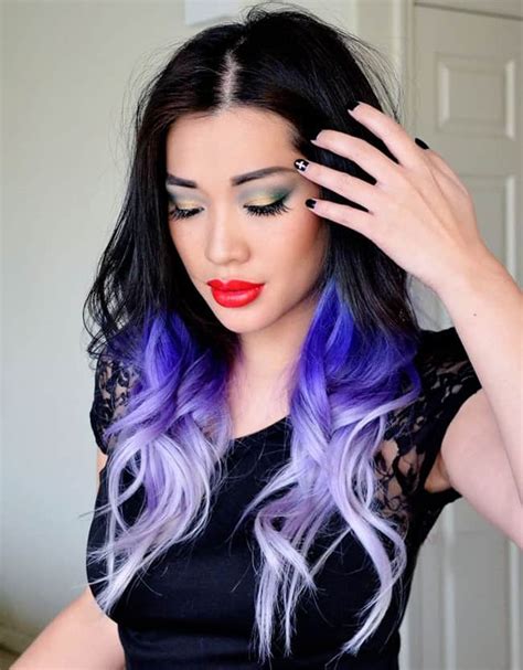 Aside from its beauty and wear black hair with burgundy highlights and own an edgy style! Top 25 Blue Hair Streaks Ideas for Girls - SheIdeas