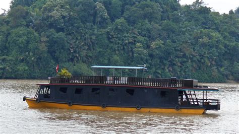 Mahakam River Tours Borneo Safari Cruise Kalimantan Destination