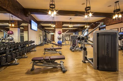 How To Stay In Shape While Vacationing At The Hotels Of