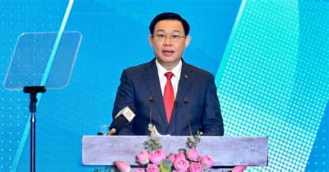Được quốc hội phê chuẩn miễn nhiệm chức vụ phó thủ tướng tại kỳ. Ông Vương Đình Huệ: Muốn đón đại bàng phải có tổ lớn, muốn ...