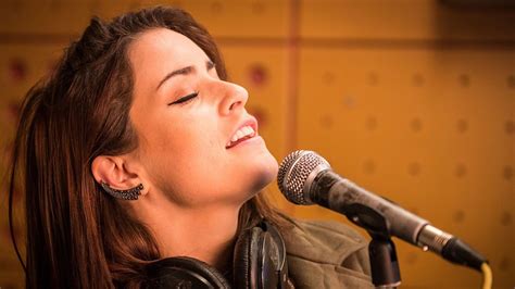 eurovision x factor singer lucie jones to represent uk bbc news