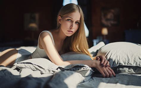Wallpaper Sergey Zhirnov Women In Bed Model X Wallpapermaniac Hd