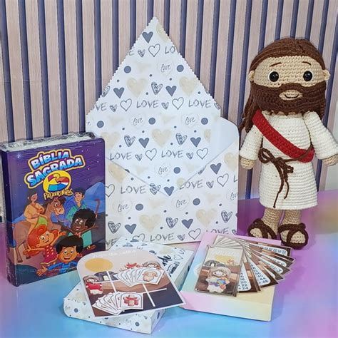 Jesus Cristo Amigurumi Boneco De Crochê Com Bíblia Infantil