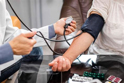 10 Warning Signs Of High Blood Pressure You Shouldnt Ignore
