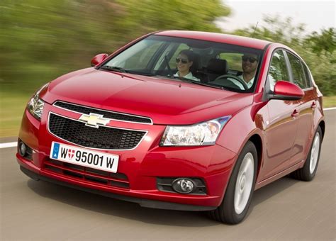 It really comes with a big bang. Most Wanted Cars: Chevrolet Cruze 2013