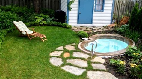 Even in small yards, the secret to making your space look perfect is by having clearly defined boundaries between major garden elements. 29+ Small Yard Design Ideas | Part 5 - YouTube