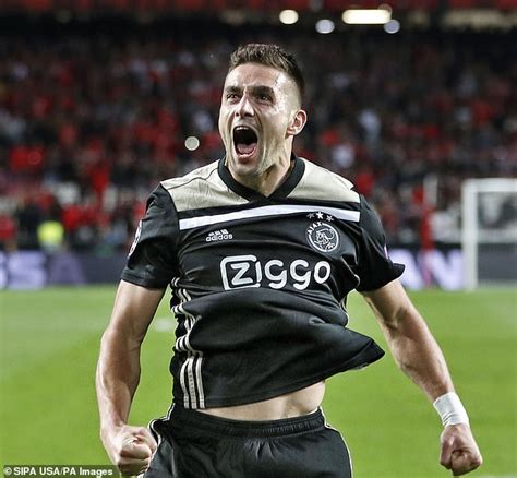 Dusan Tadic Salvages Champions League Draw For Ajax At Benfica As Dutch Side Close On Last 16