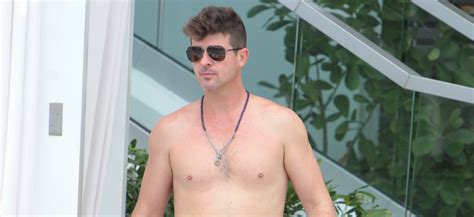 Robin Thicke Goes Shirtless At The Pool With Girlfriend April Love Geary April Love Geary