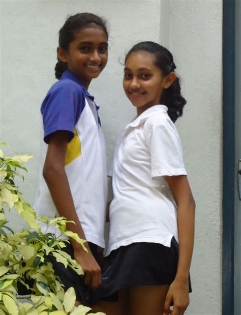Sri Lankan School Girls 1 Sri Lankan Desi Indian Girls Vrogue