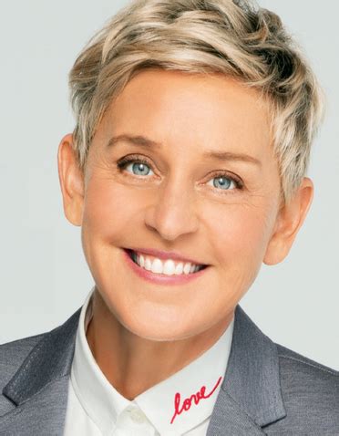 My tweets are real, and they're spectacular. Ellen DeGeneres (26 de Janeiro de 1958) | Artista | Filmow