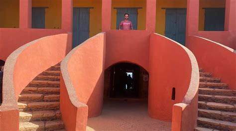 La Casa Degli Schiavi Sullisola Di Gorée In Senegal Scomfort Zone