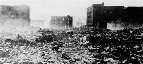 Lanza una bomba nuclear en hiroshima. A 75 años del lanzamiento de la bomba atómica sobre ...