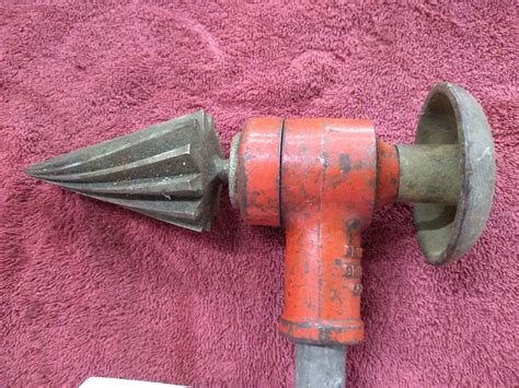 Vintage Tool Armstrong Ratcheting Spiral Pipe Burring Reamer Heavy Duty