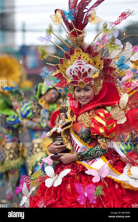 Religion Sinulog Grande Parade Street Parade Tribal Carnival Headdress