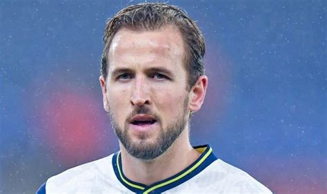 He makes it look so easy! Tottenham star Harry Kane might have changed mind on Man ...