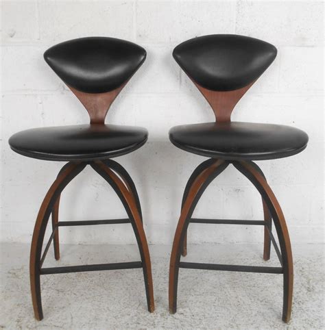 A must have for any kitchen or lounge area. Pair of Mid-Century Modern Plycraft Bar Stools by Norman ...